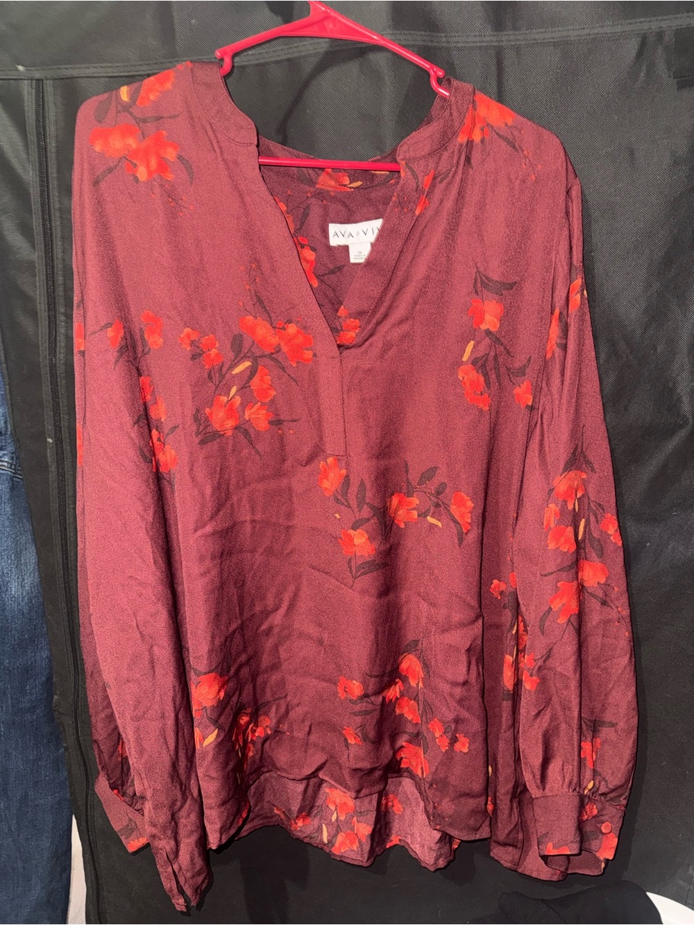 Ava & Viv Maroon Floral V-Neck Long Sleeve Blouse